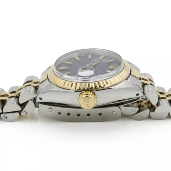 Rolex Oyster Perpetual Datejust ladies watch - Picture 9 of 17
